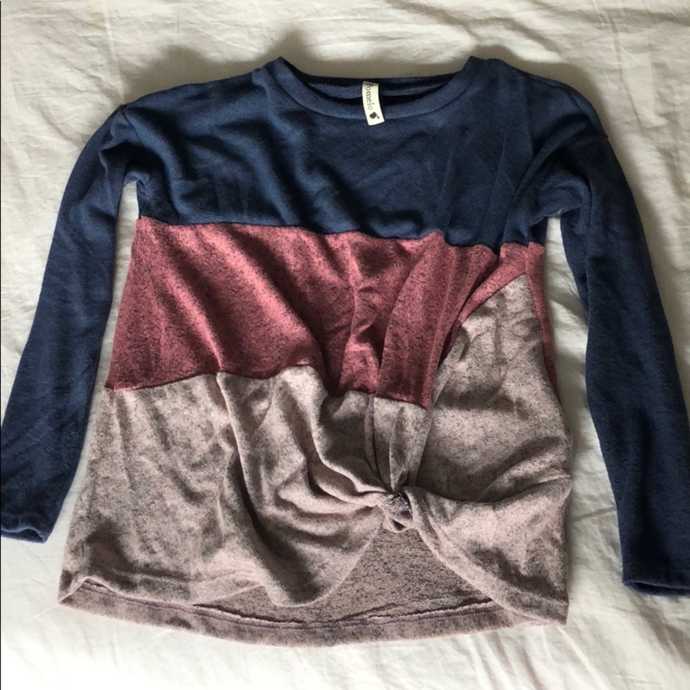 Pomelo girls long sleeve front twist shirt